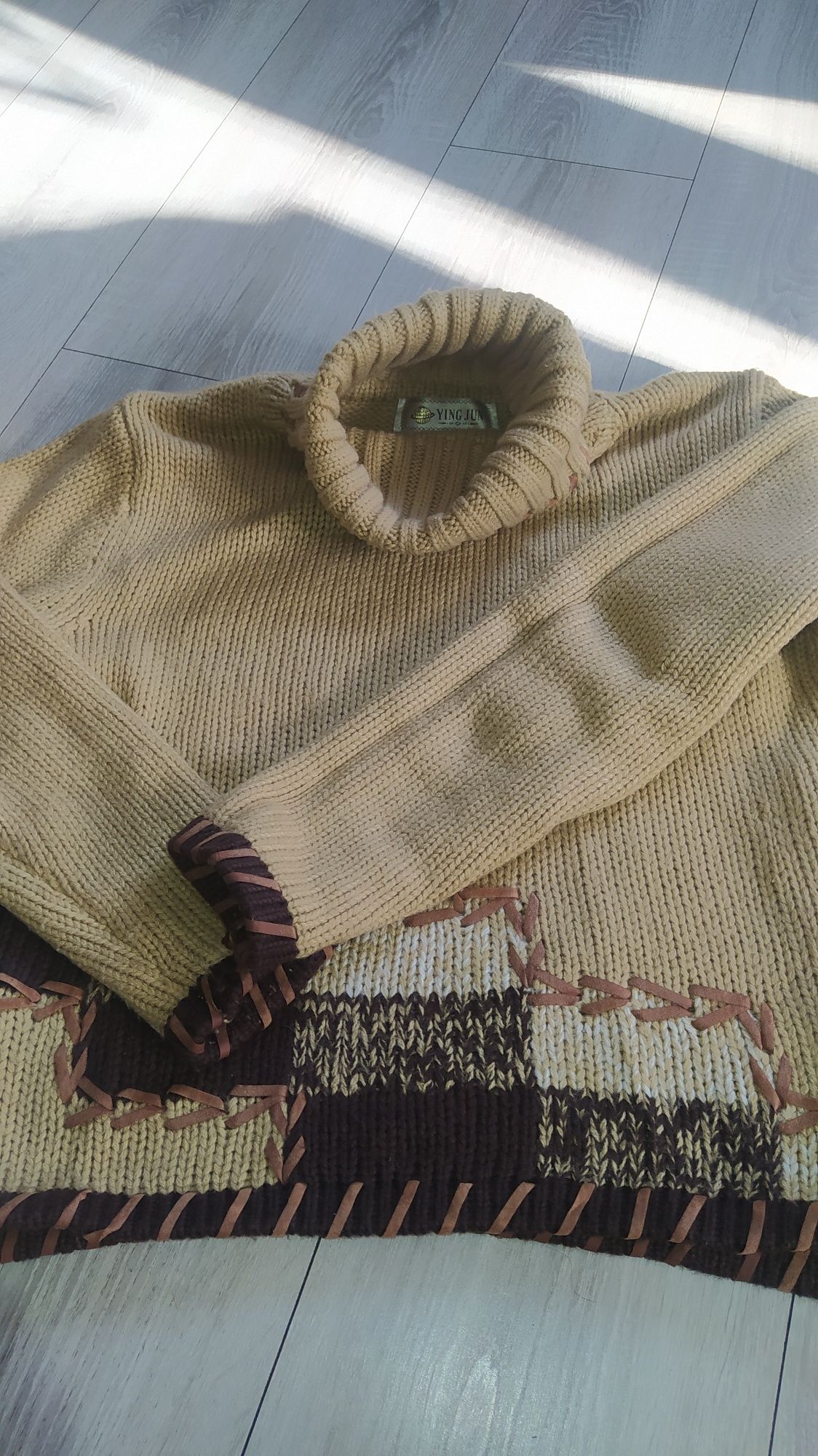 Sweter damski  ciepły