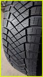 Комплект зимних шин Pirelli ice zero FR 235/65 r18