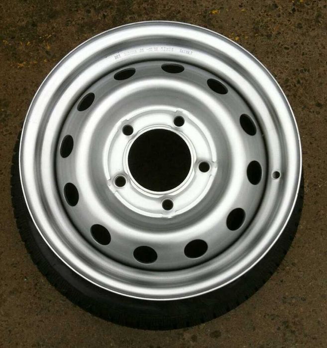 Продам диски колісні сталеві на Ниву Шевроле 15" 5x139,7