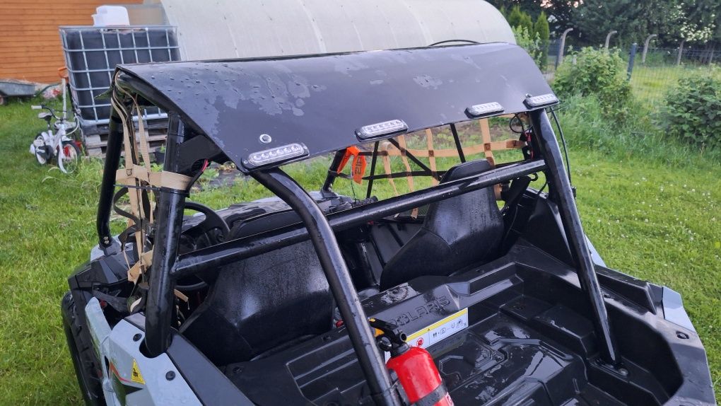 Buggy polaris rzr200