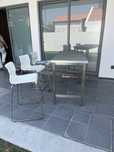 Conjunto mesa e cadeira