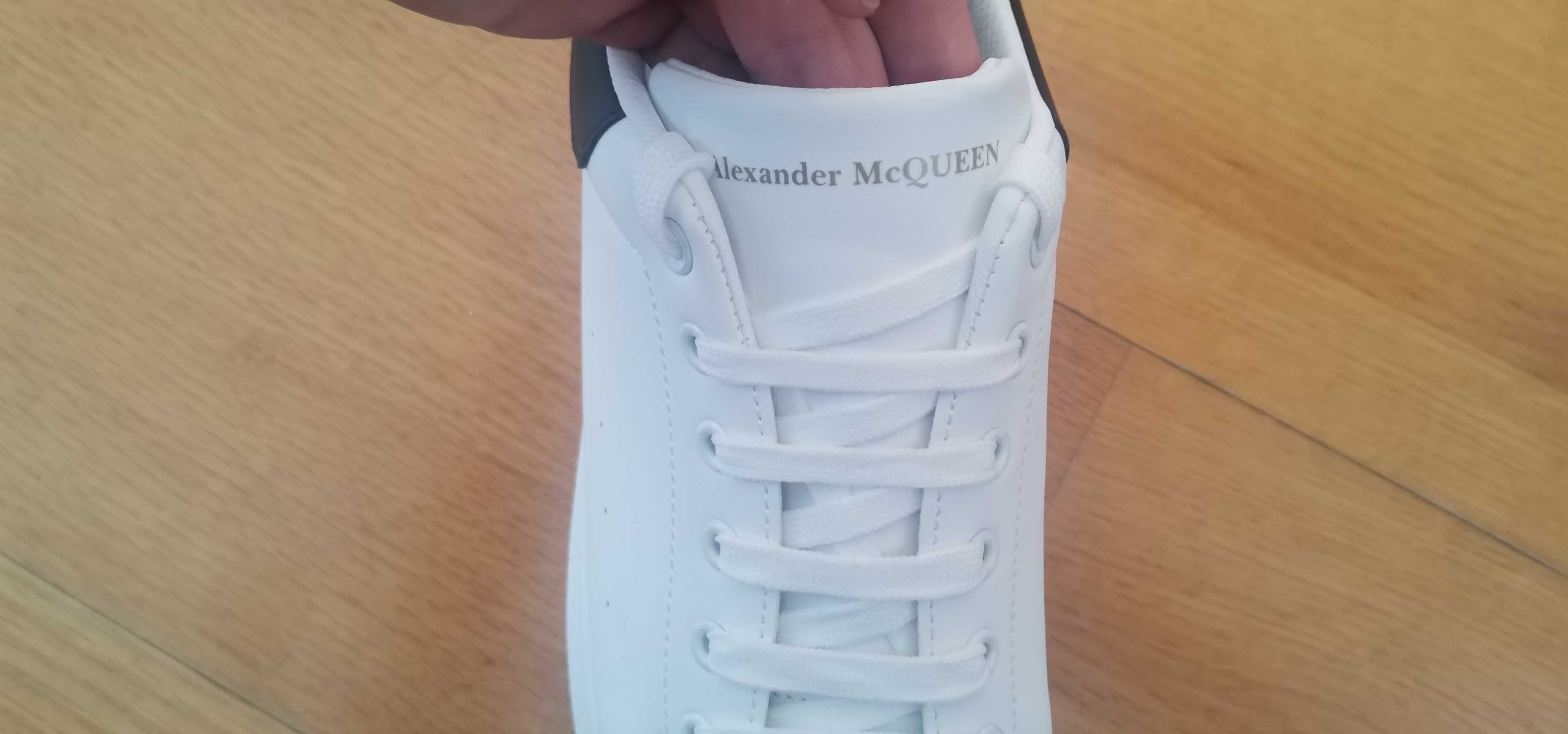 Alexander McQUEEN