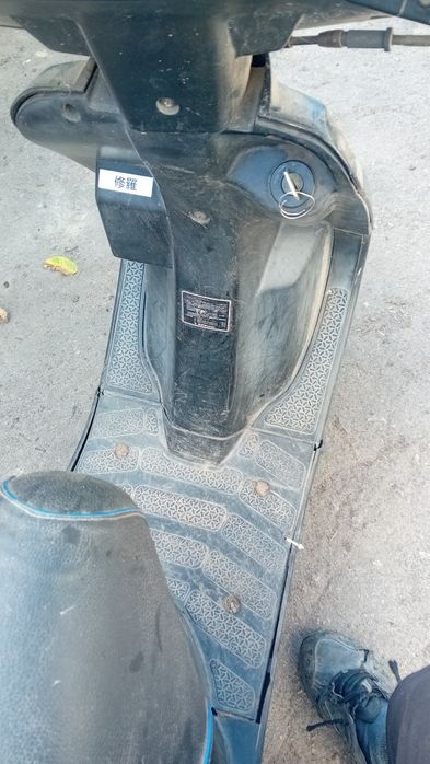 Продаю скутер Suzuki Sepia ZZ.