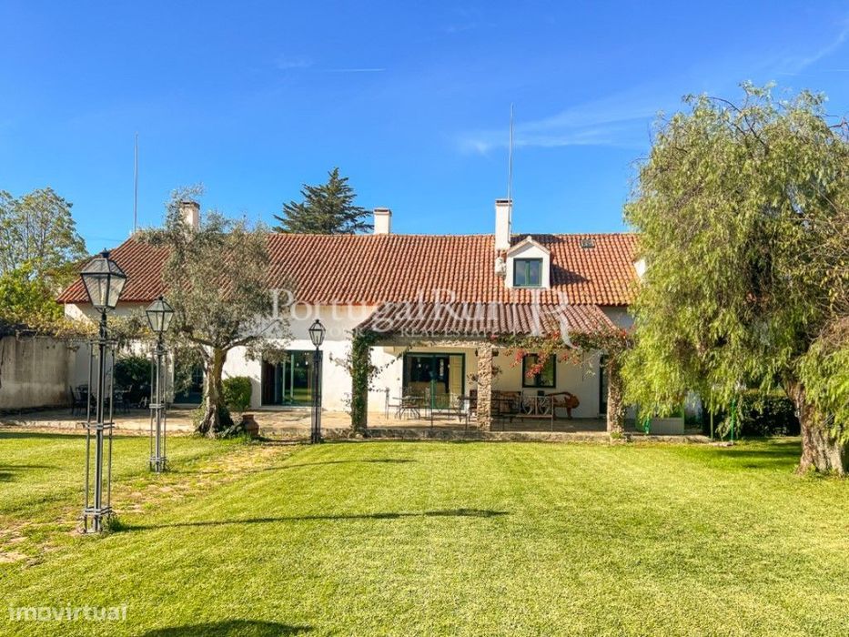 Quinta para Turismo e Cavalos com 6 hect. e casa colonial T11 -