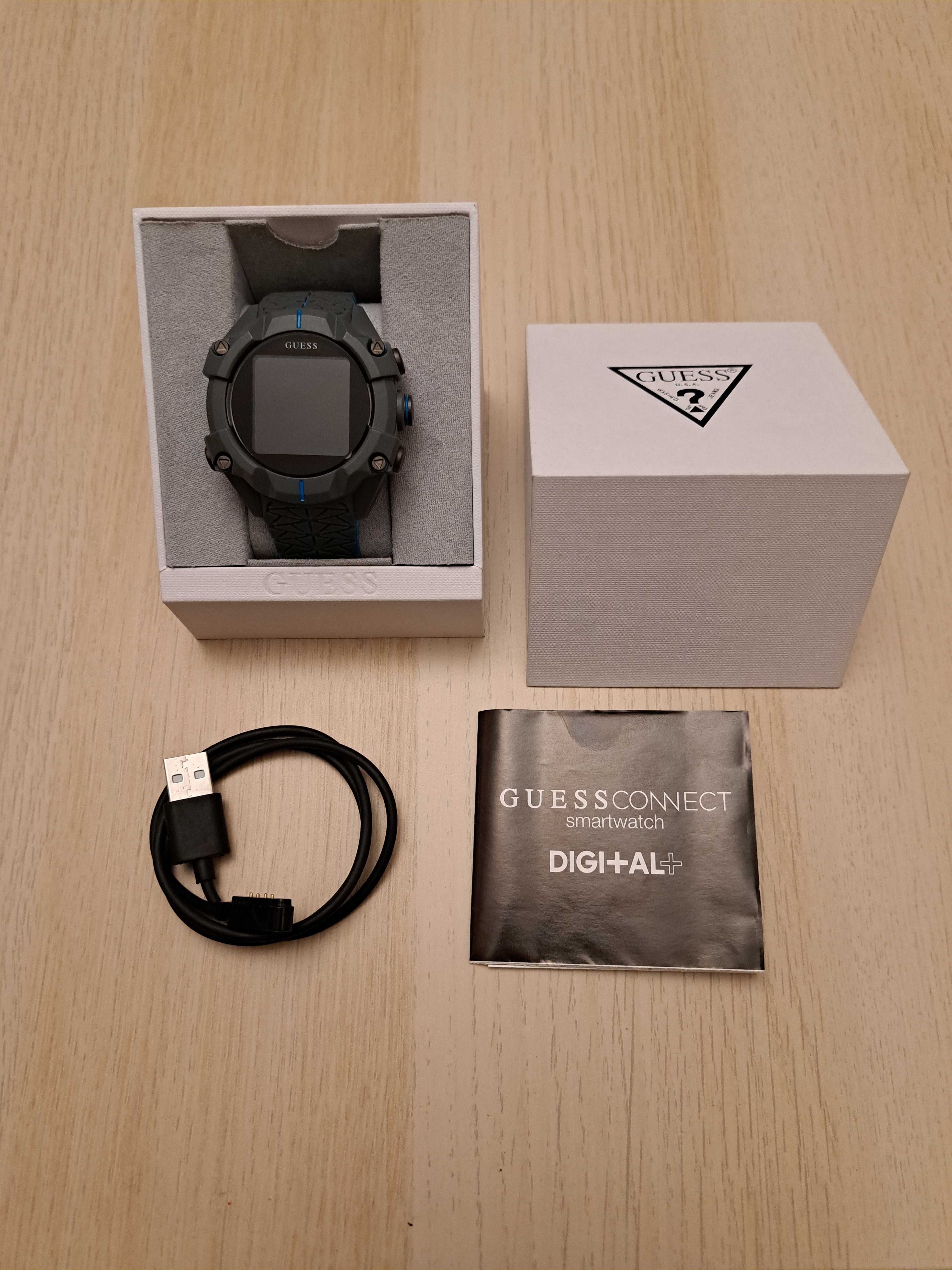 Guess Connect - Smartwatch - Zegarek elektroniczny