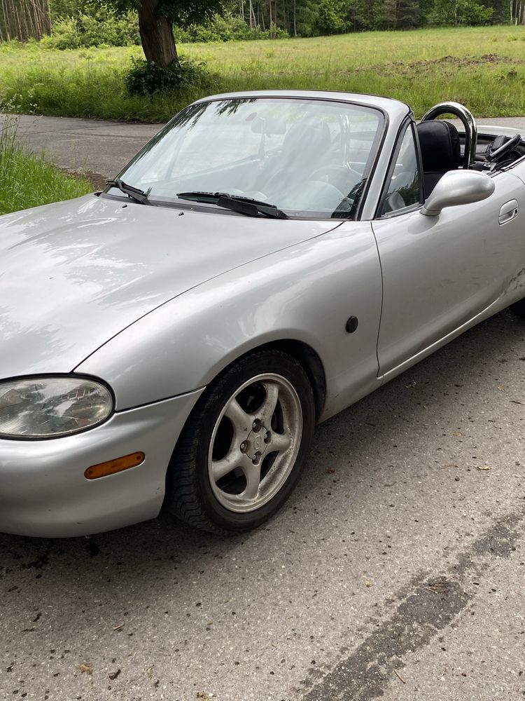 Mazda mx-5 cabrio 1.6 miata mx5 mx 5 roadster zamiana kombii