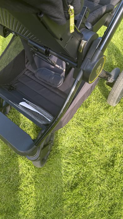 Wózek dzieciecy 2w1 gondola+spacerowka Venicci Tinum upline (cybex)