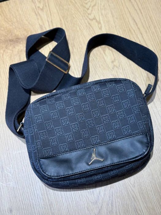 Сумка Jordan Monogram
