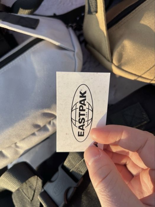 Сумка Eastpak на пояс
