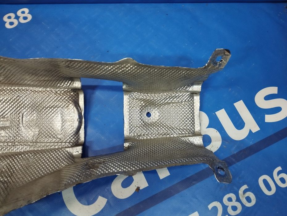 Термозахист Мерседес АМГ Е63 AMG E63 S Розборка Шрот Разборка