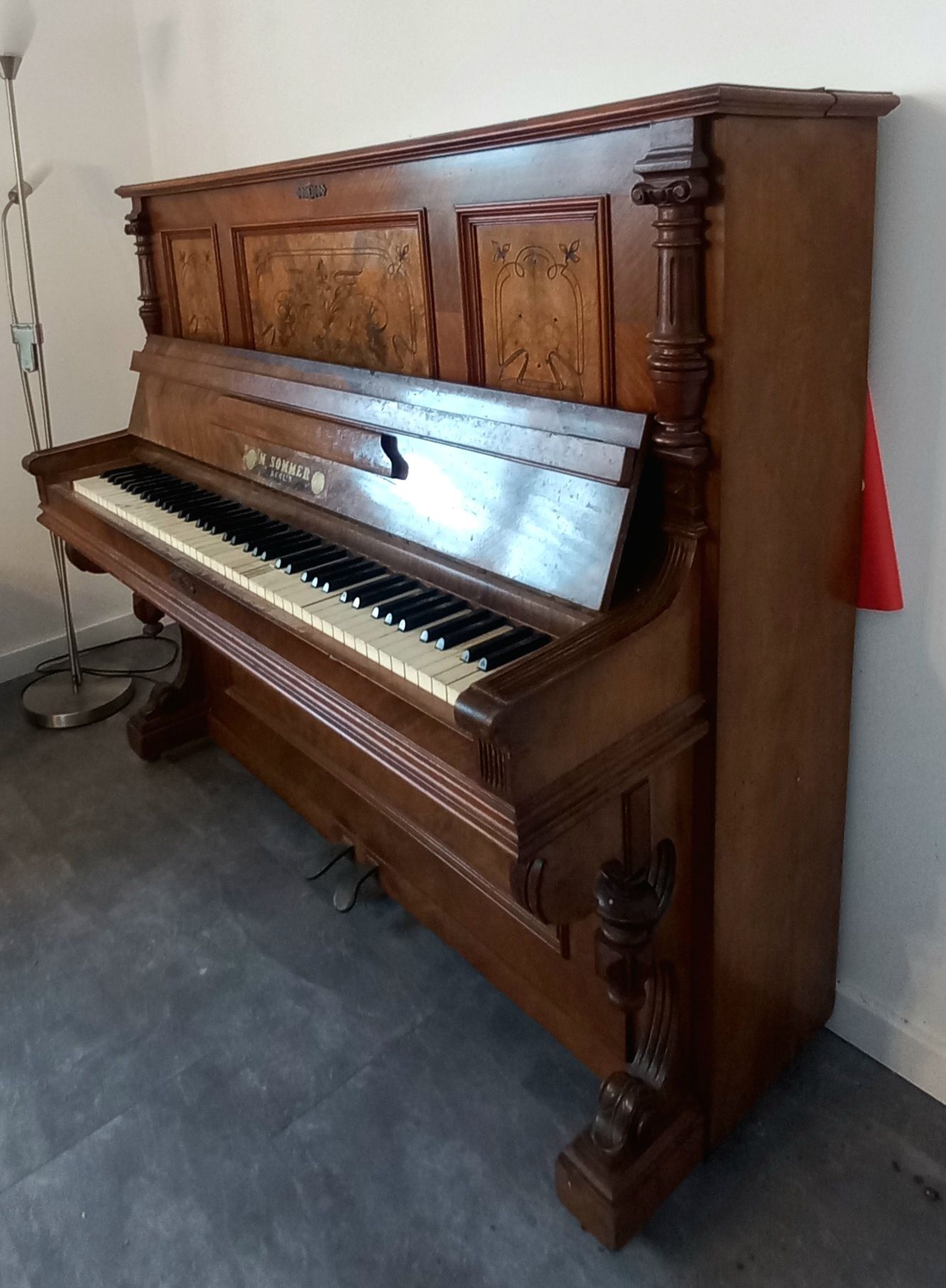 Stare, niemieckie pianino