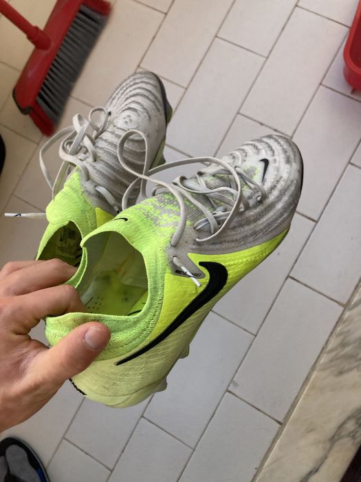 Chuteiras Nike Phantom Pro