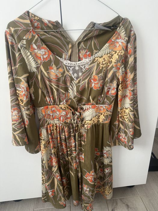 sukienka boho wiązana