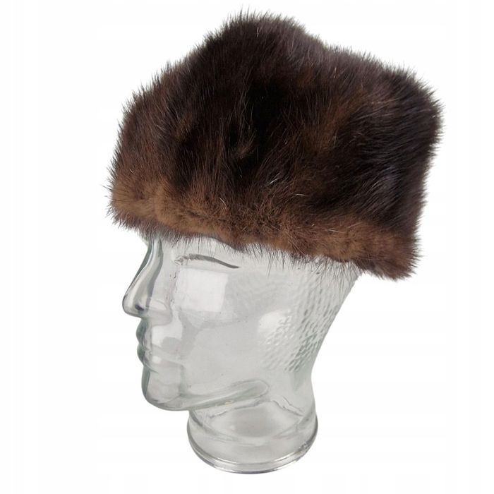 Czapka z naturalnego futra damska zimowa