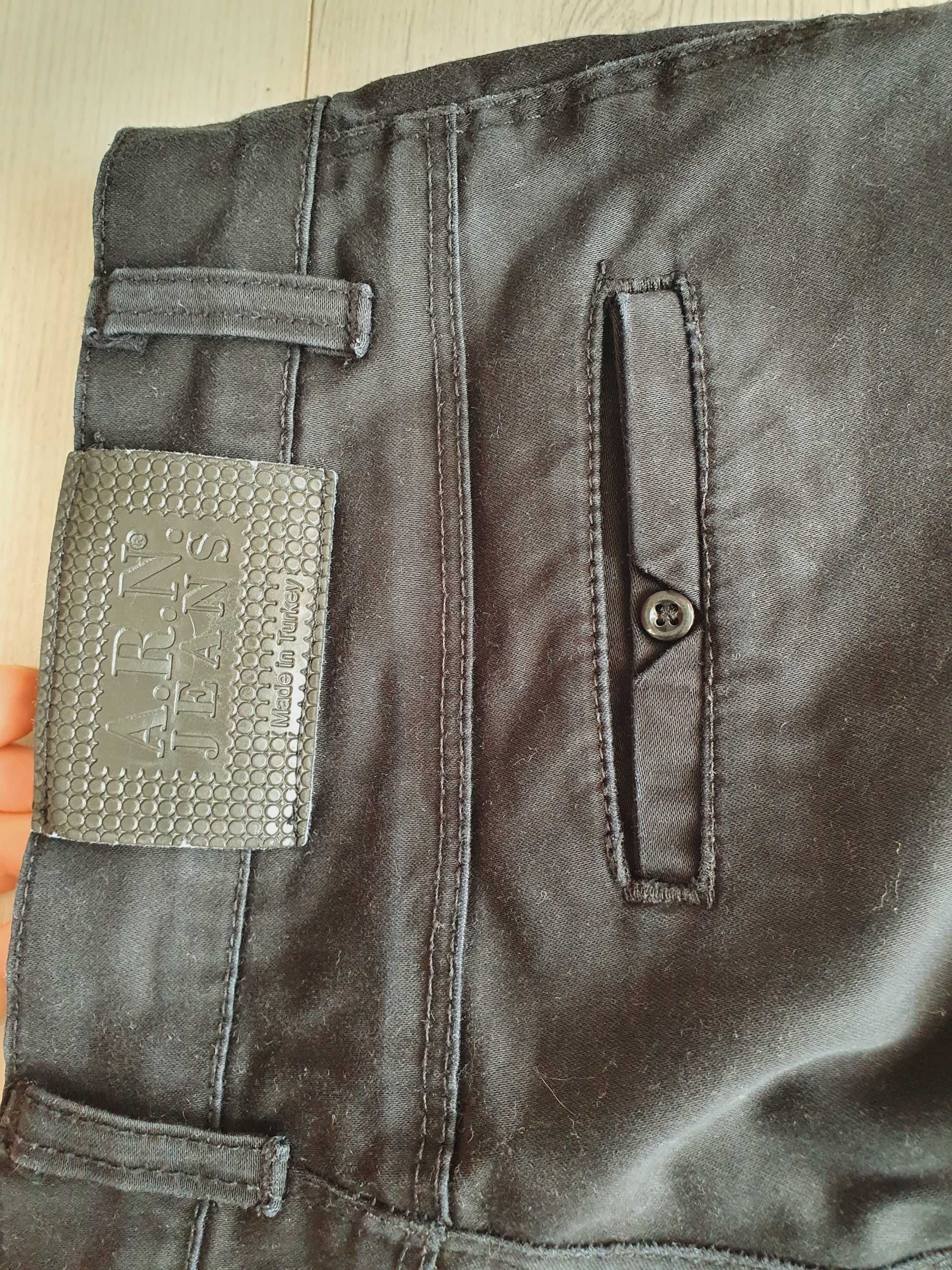 Czarne eleganckie spodnie dla chłopca 146/152