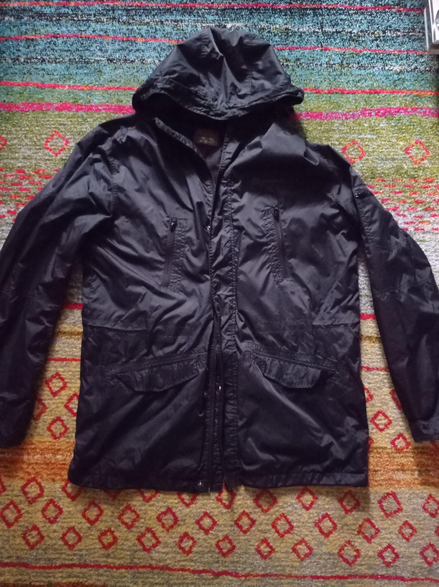Куртка 48,50 (L) розміру, торг