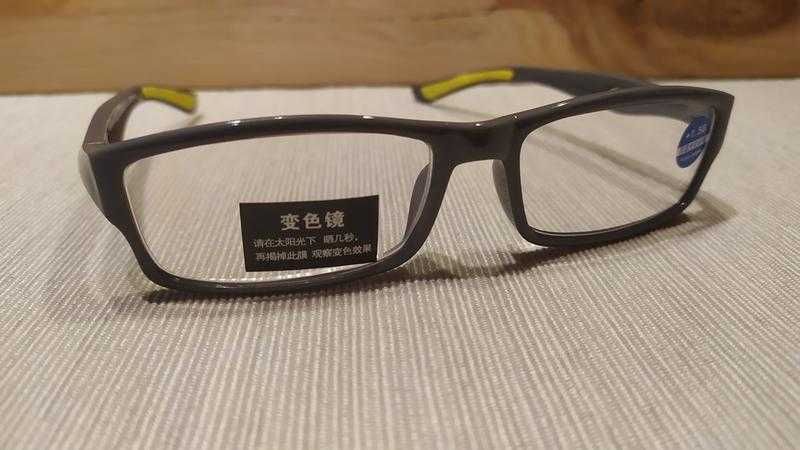 Очки для чтения +1.5, 2.5