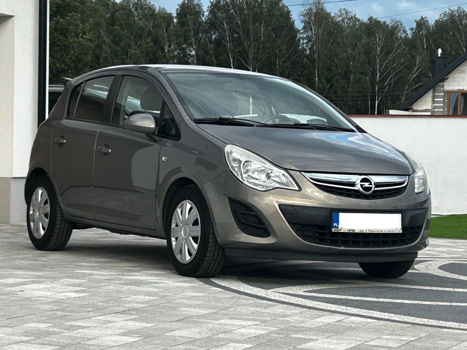 Opel Corsa 1.4 16 v Salon Polska idealny Stan Niski Przebieg