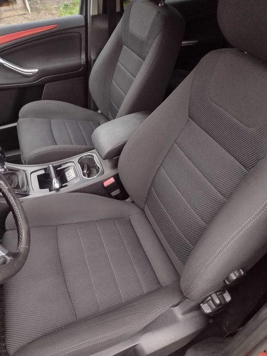Ford S-Max 2.5 Turbo Convers+