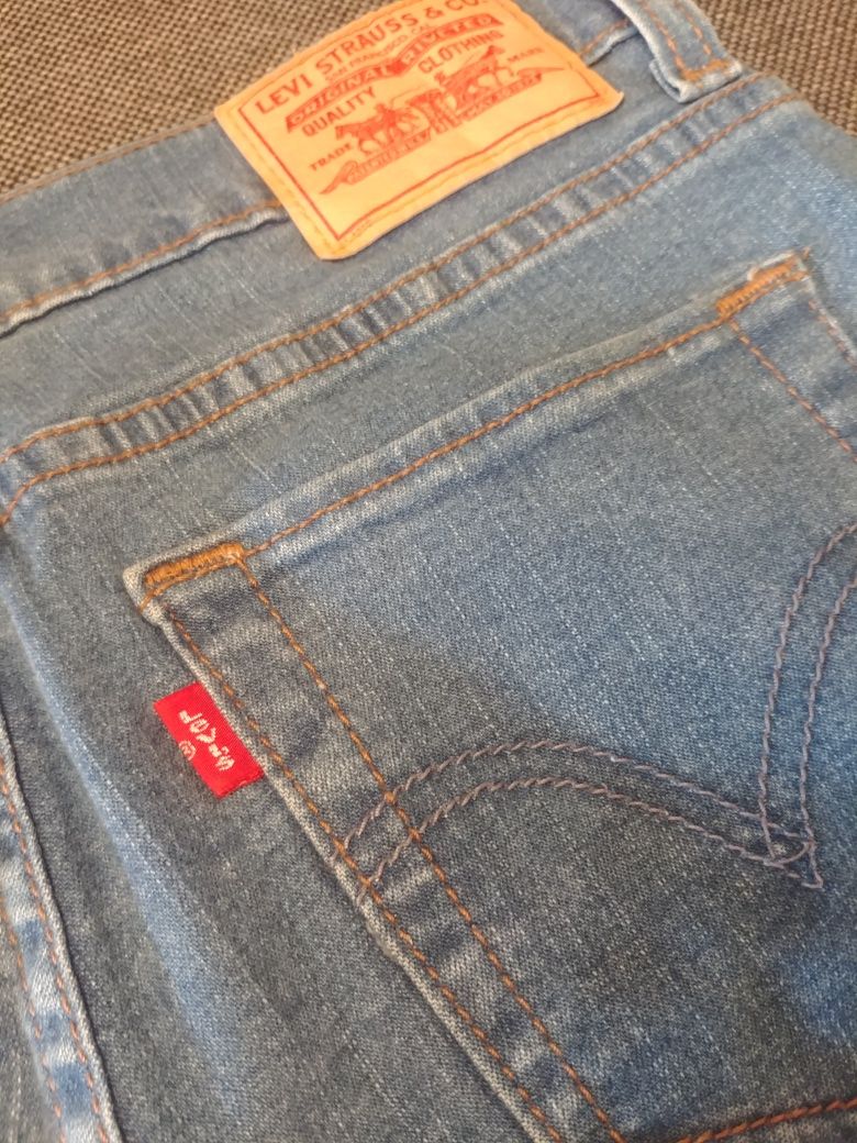 Dżinsy damskie Levis 512