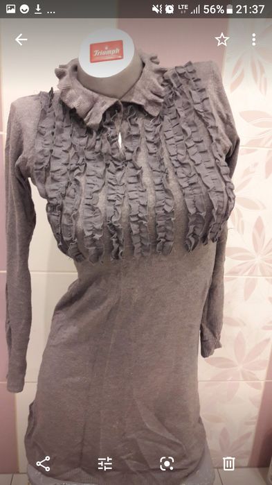 Szara sukienka z dzianiny