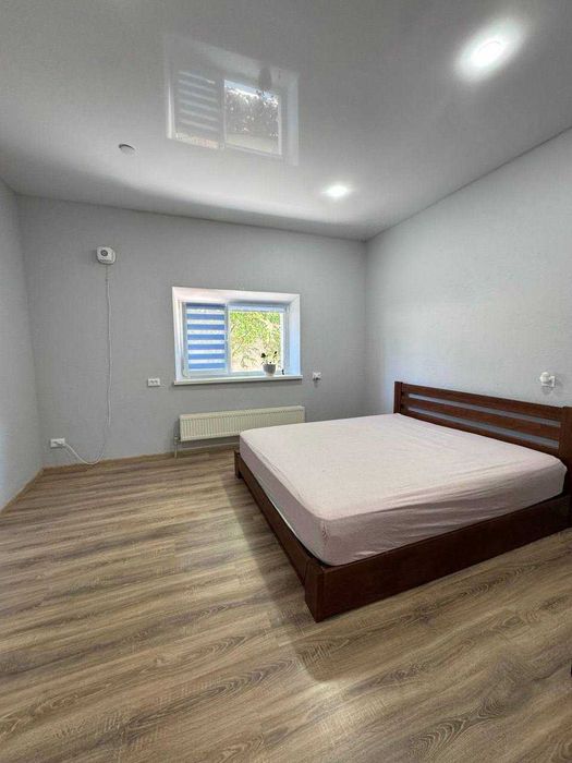 Продам Дом ул. Данила Заболотного . Левый берег.