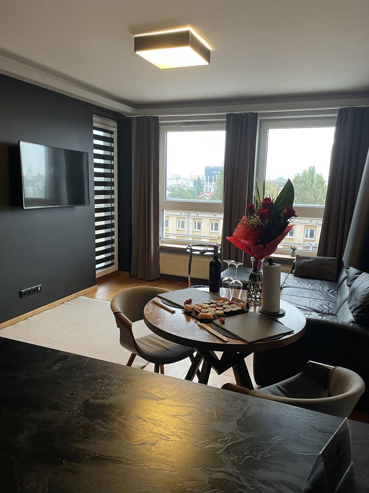 Premium BLACK HORSE Nowy Blok ETIUDA Centrum Garaz podziemny/klam kod