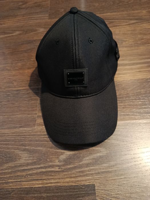 Nowa czapeczka z daszkiem Karl Lagerfeld