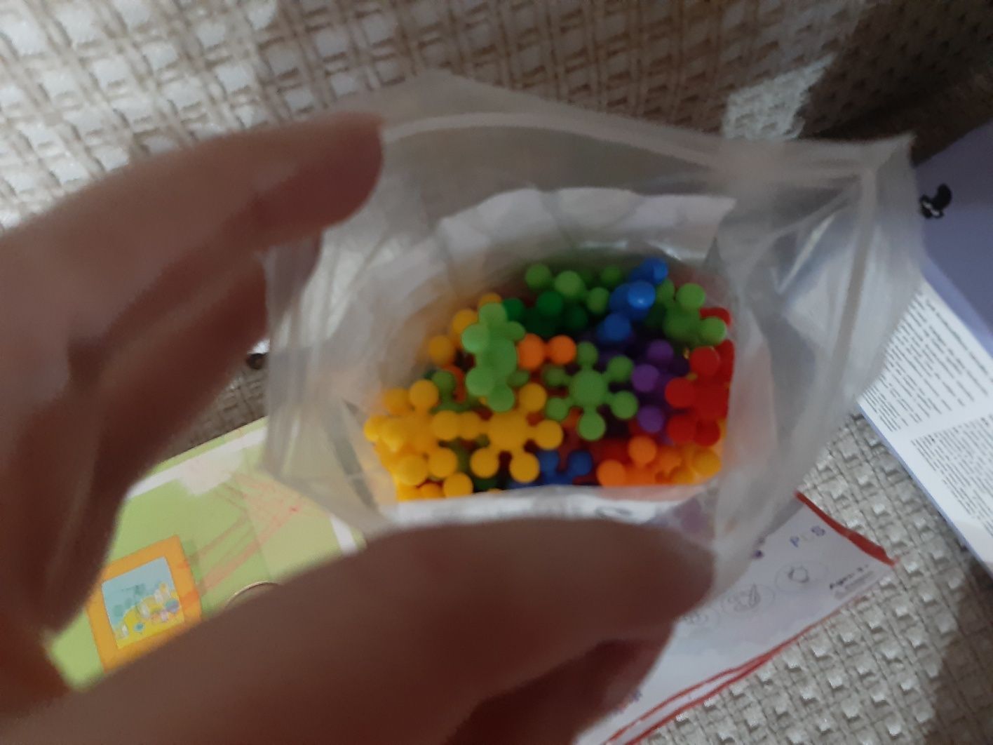 Zestaw zabawek edukacyjnych sorter tablica magnetyczna klocki krokodyl