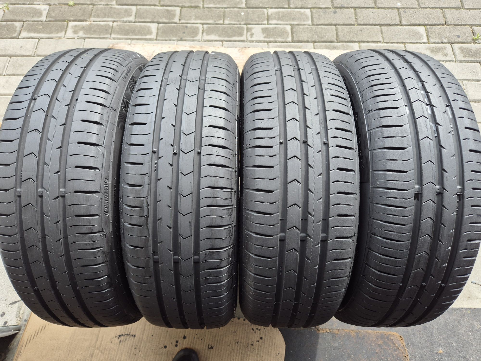 175/65/14 Continental contipremiumcontact 5. 6,5mm