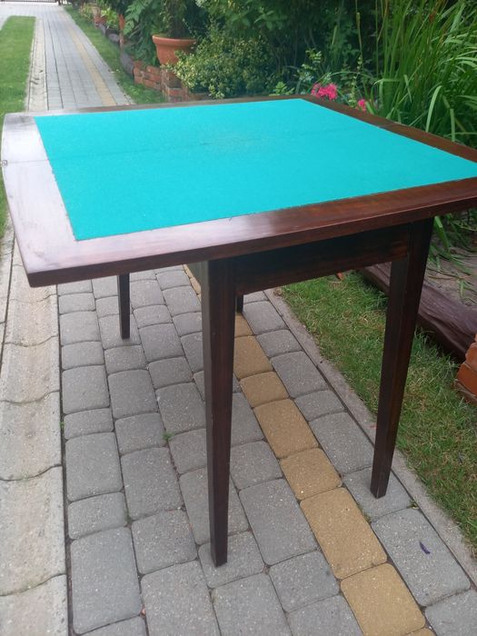 Konsola stolik do gier karciak