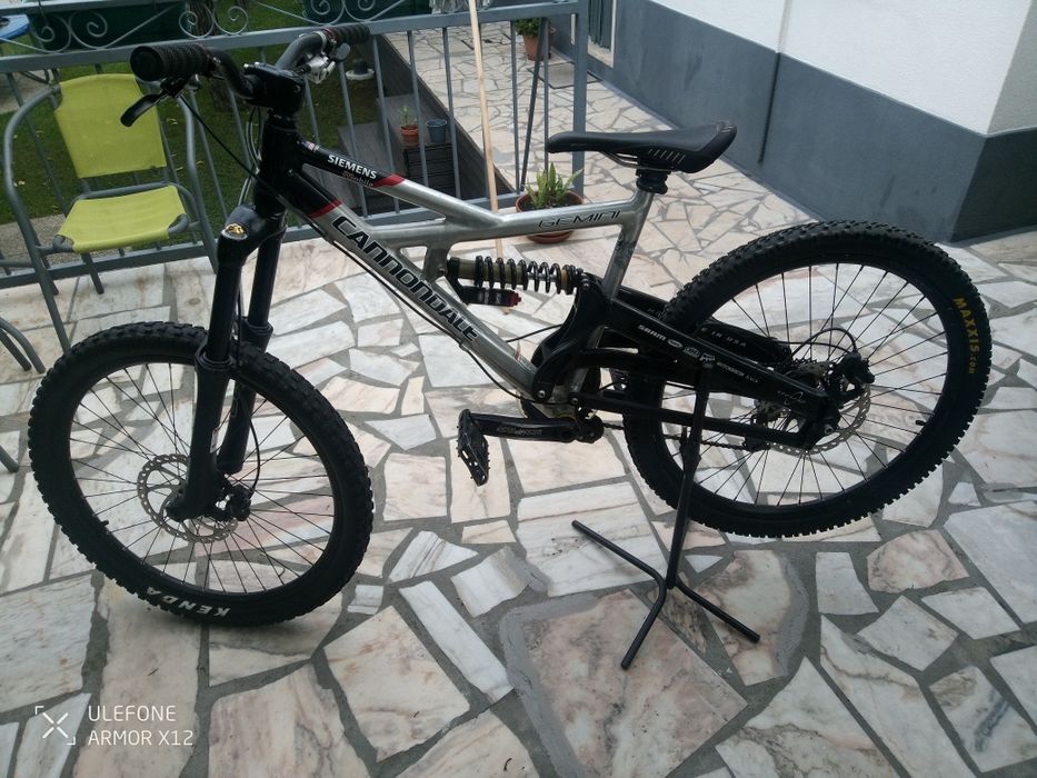 Cannondale Gemini team DH Siemens mobile