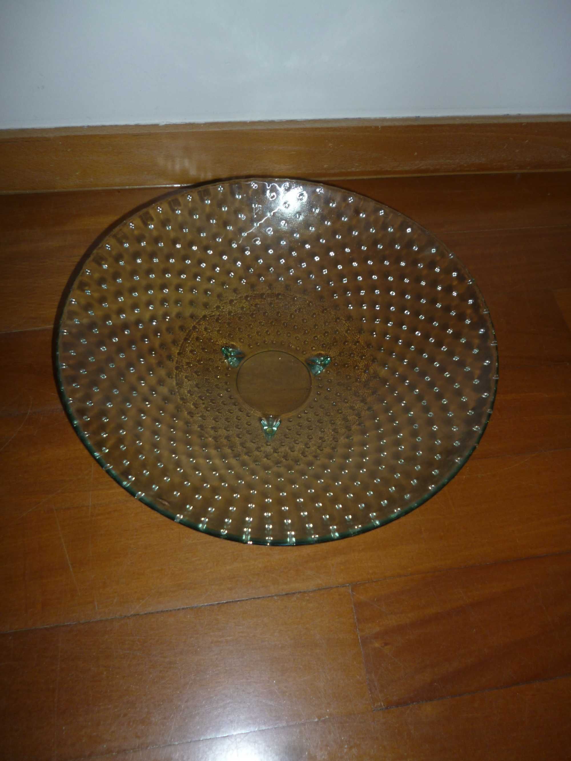 Taça  de vidro decorativa