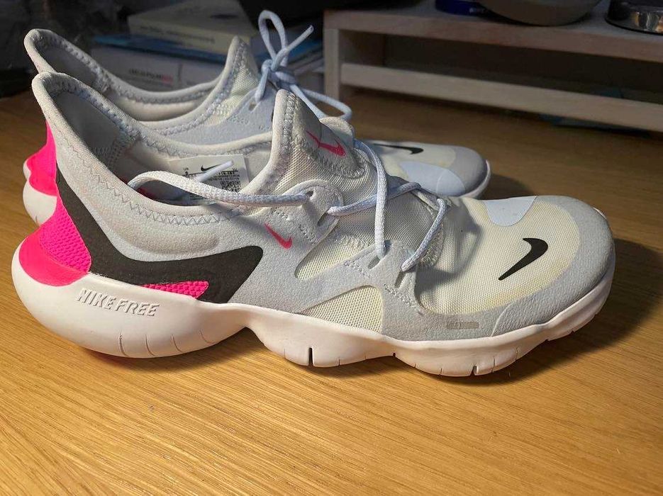 Buty damskie do biegania NIKE Free Run 5.0 rozmiar 39