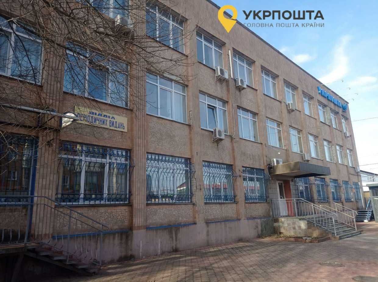 Центр, 1 пов, 351,5 м2, вул. Княжа, 40