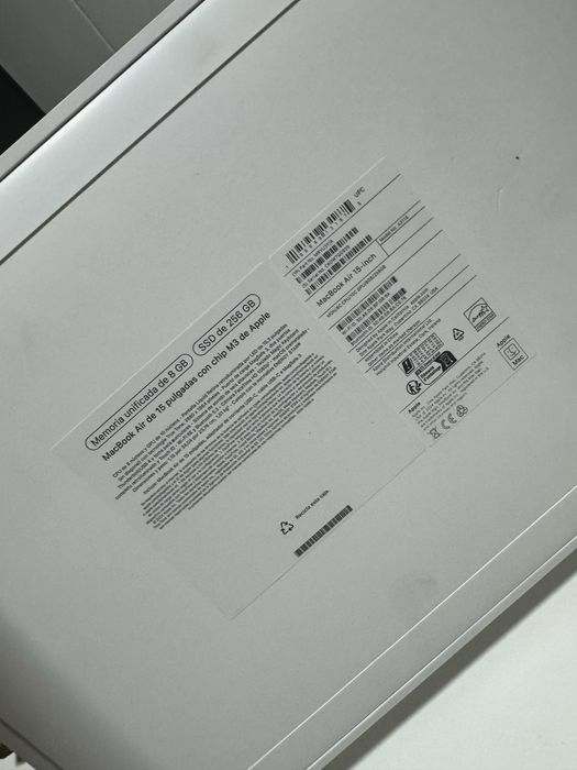 Macbook Air 15 M3 *como novo*