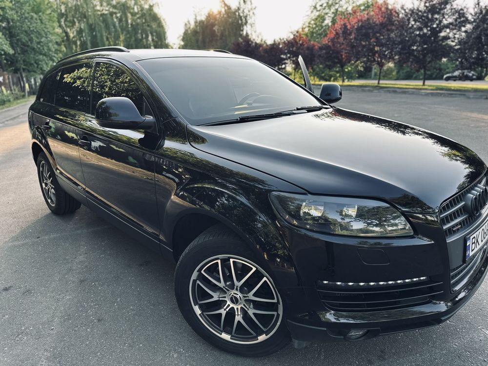 AUDI Q7 3.0 TDI BOSE Webasto 2009