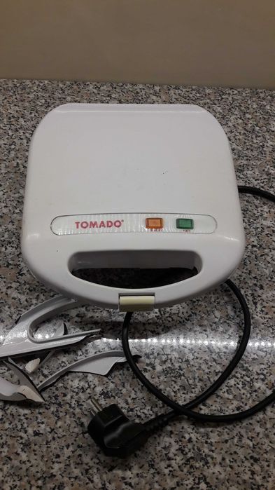 Toster Tomado TM-3001