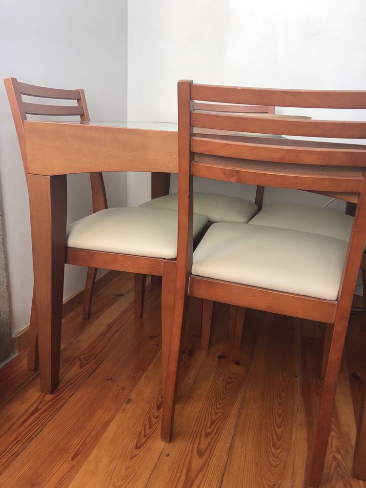 Mobilia sala de jantar