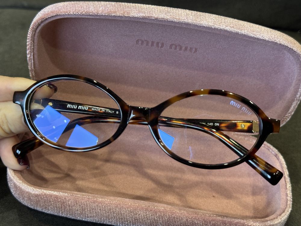 Очки в стиле miu miu