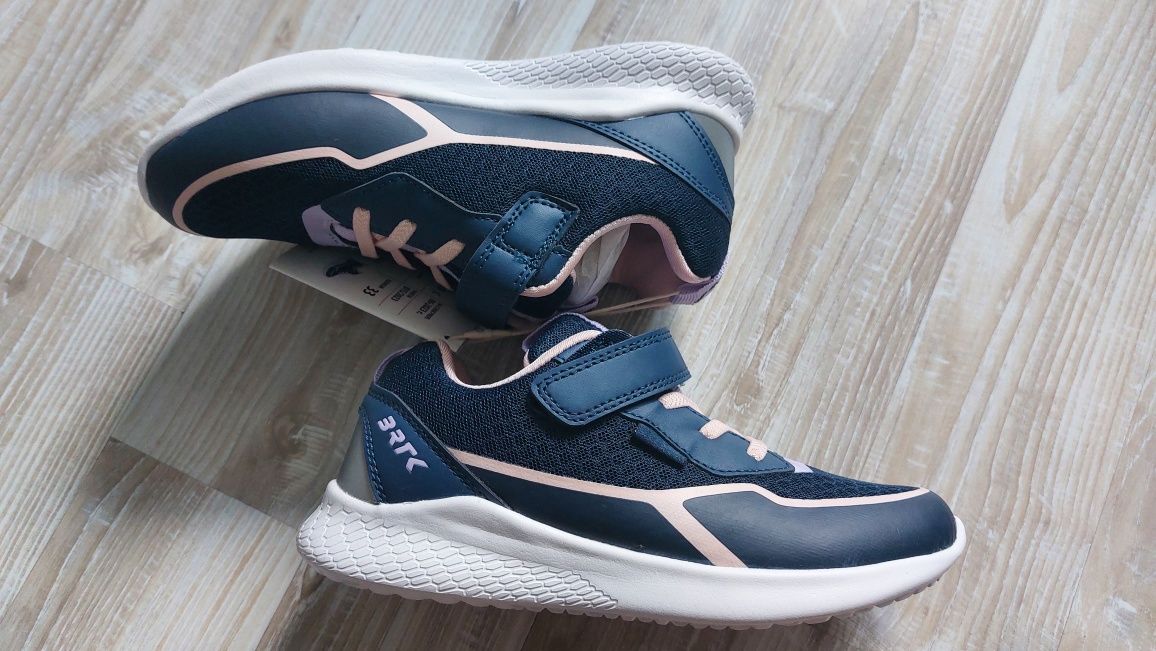 Nowe buty sportowe  Bartek