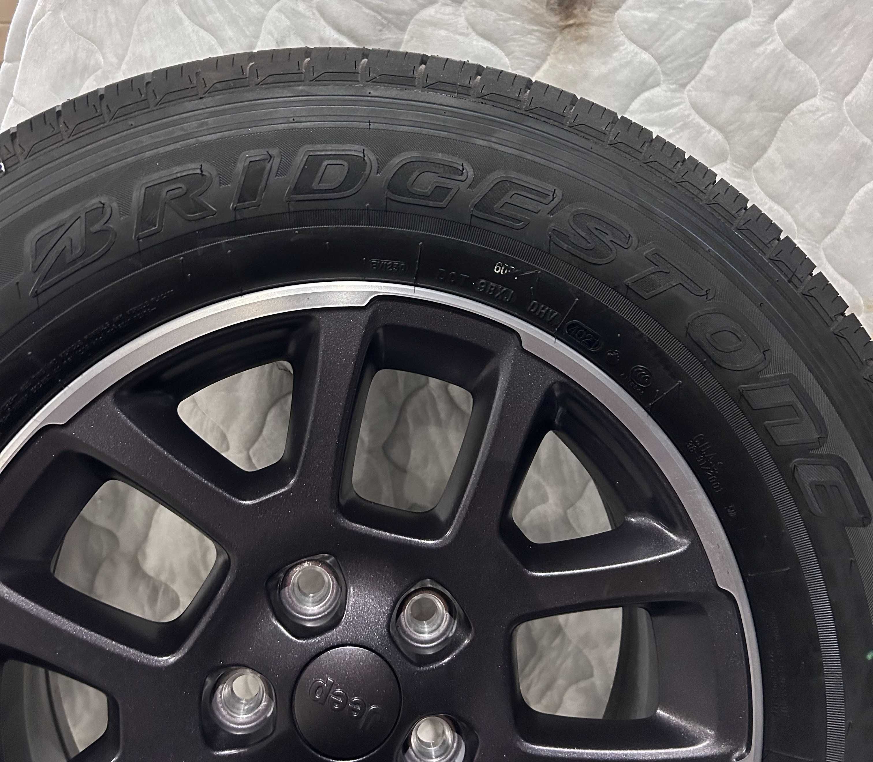 4x koła letnie Jeep Wrangler Gladiator JT 255/70R18 nowe demo oryginał