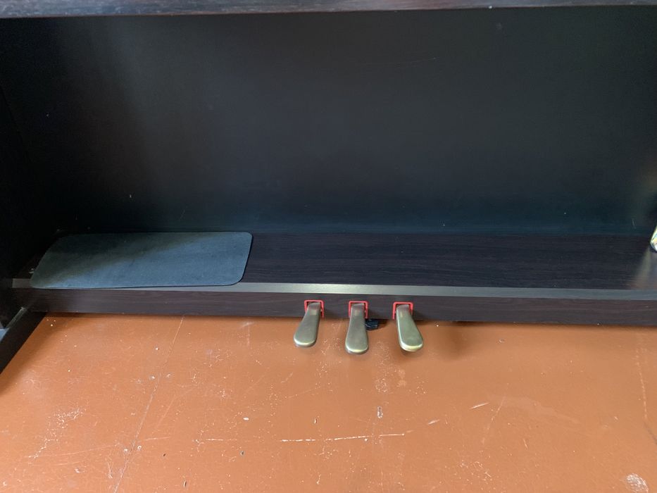 Електропіано  цифрове піано піаніно клавінова ямаха yamaha clavinova