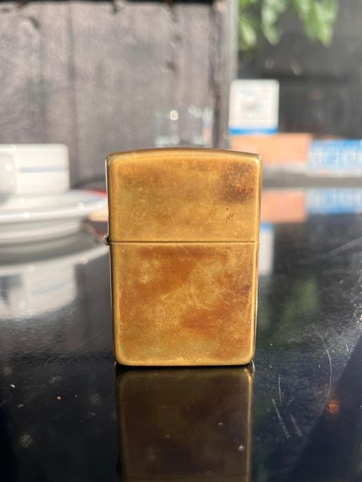 Zippo vintage latão