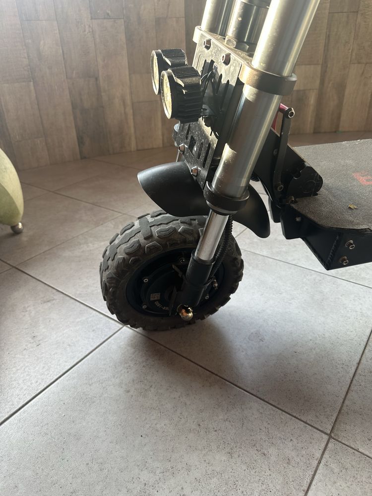 Електросамокат двомоторний Crosser Rocket 3200W/25Ah