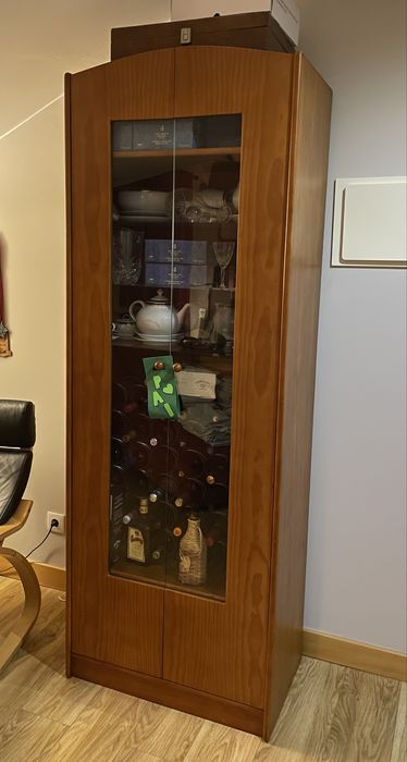 Movél coluna, estante, cristaleira