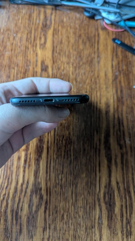 Apple iPhone 7 32 АКБ-100%