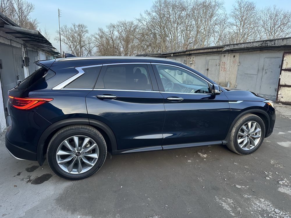 Infiniti QX50 LUXE 2021
