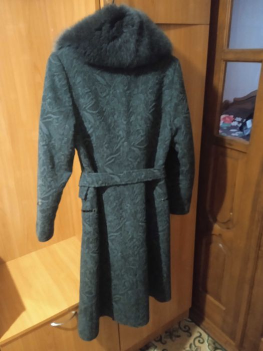 Продам жіноче пальто