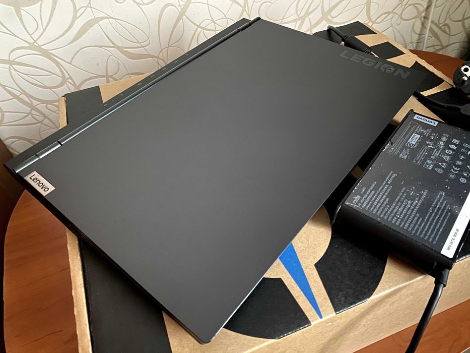Lenovo Legion 5 (120Гц, i7-10750H, RTX 2060 6Gb,  32Гб DDR4, Wi-Fi 6 )